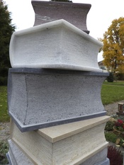 Grabstein Bücher